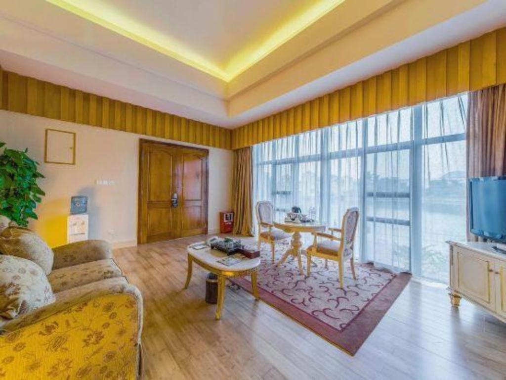 Ocean Spring Metropark Hotel Чжухай Екстер'єр фото